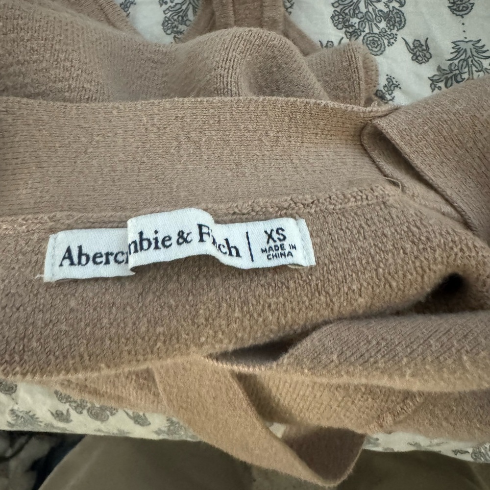 Tan Abercrombie and fitch body suit. XS